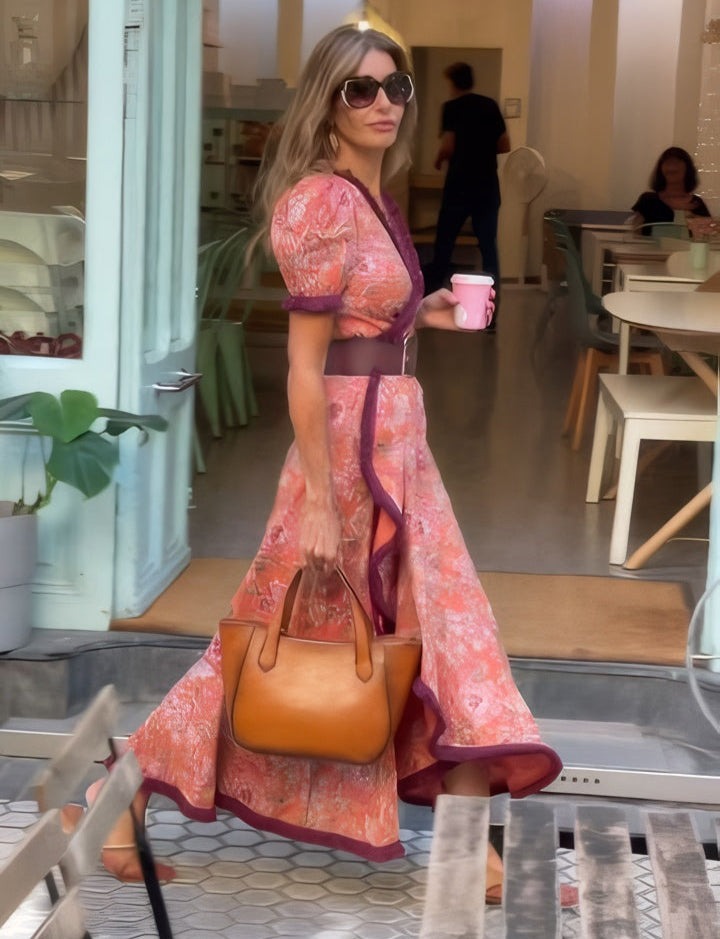 Eliett - Vestido Longo com Mangas curtas Bufantes e Saia Assimétrica