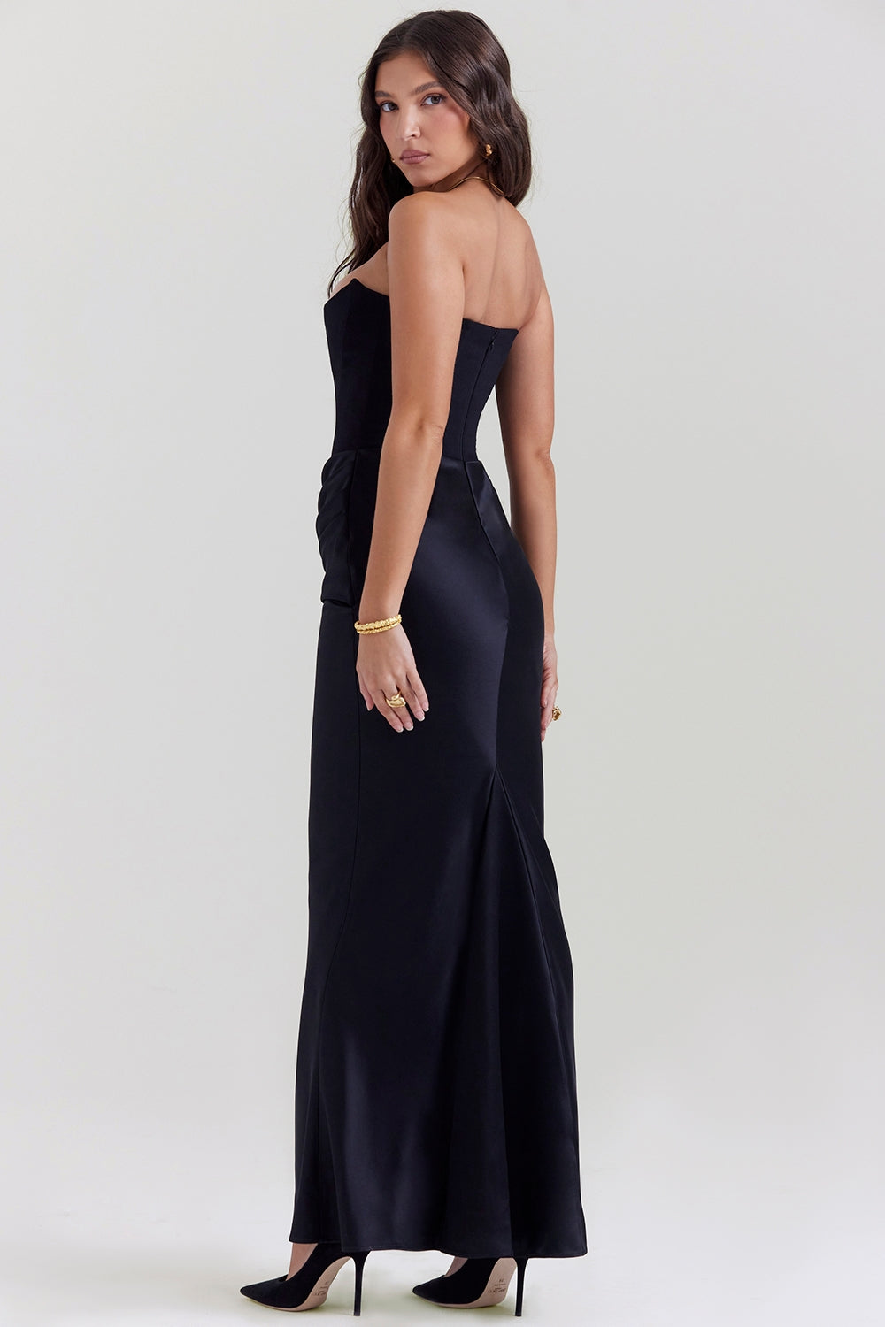 Alanis - Vestido Maxi Com Ombros à Vista